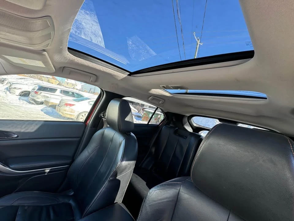 2019 Mitsubishi Eclipse Cross - Image 11 of 19