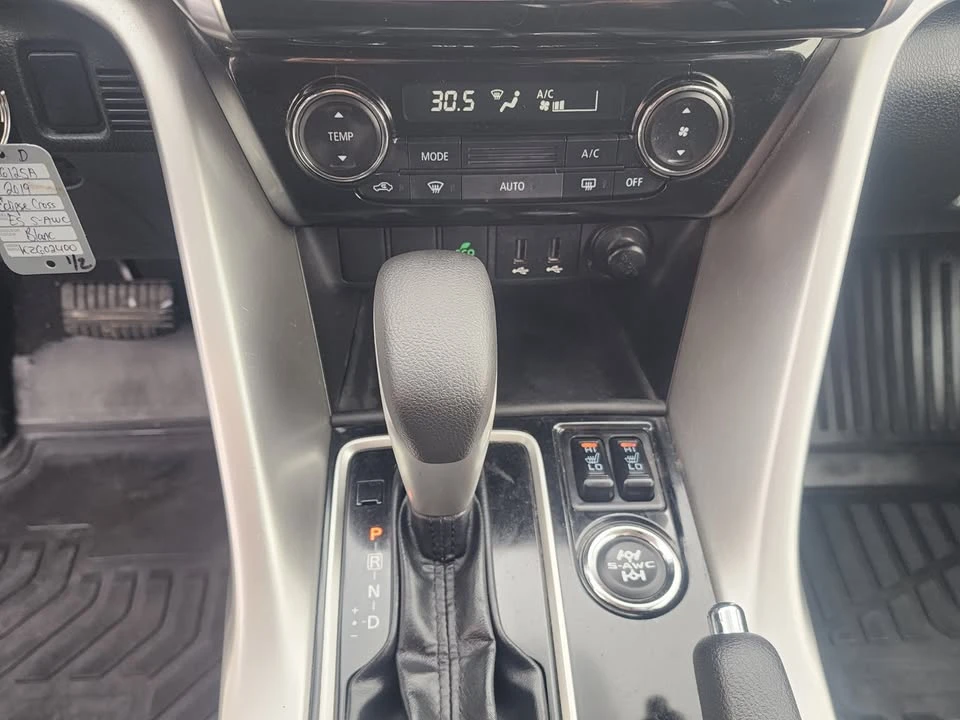 2019 Mitsubishi Eclipse Cross - Image 15 of 20