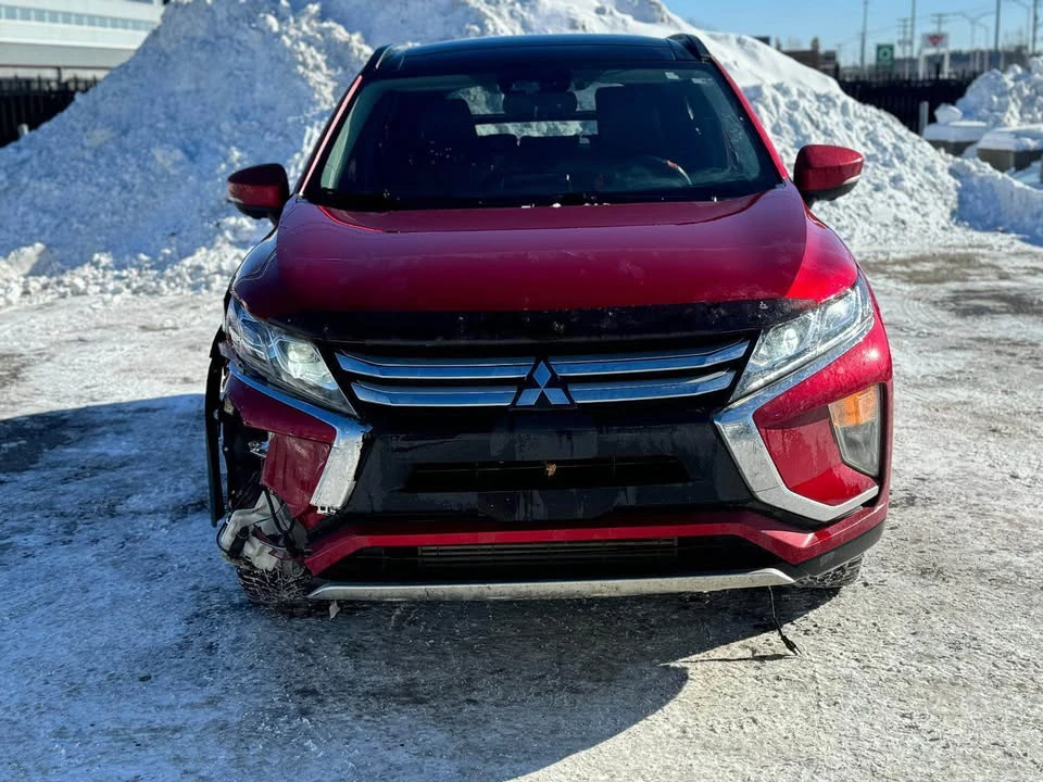 2019 Mitsubishi Eclipse Cross - Image 2 of 19