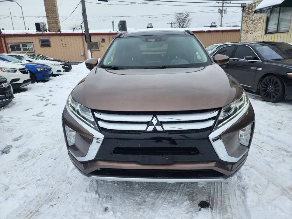 2019 Mitsubishi Eclipse Cross - Image 2 of 18