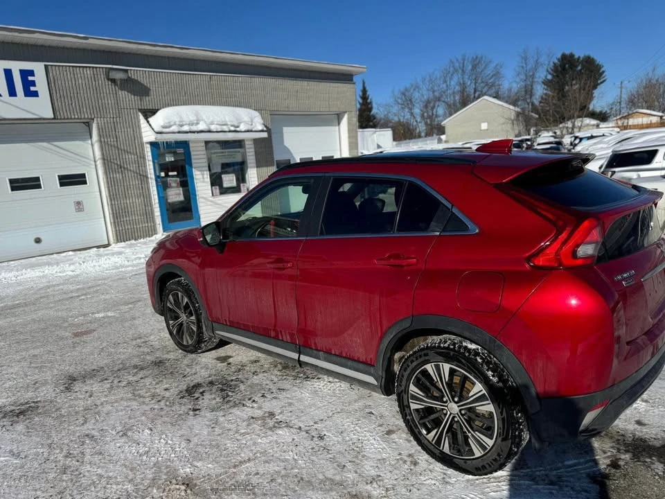 2019 Mitsubishi Eclipse Cross - Image 16 of 19