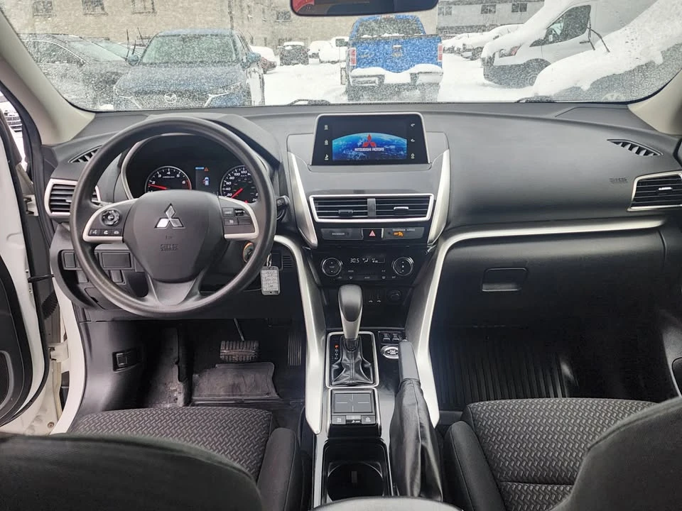 2019 Mitsubishi Eclipse Cross - Image 11 of 20