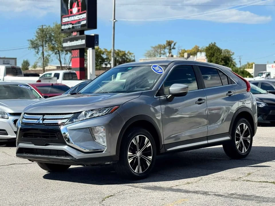 2019 Mitsubishi Eclipse Cross - Image 3 of 6