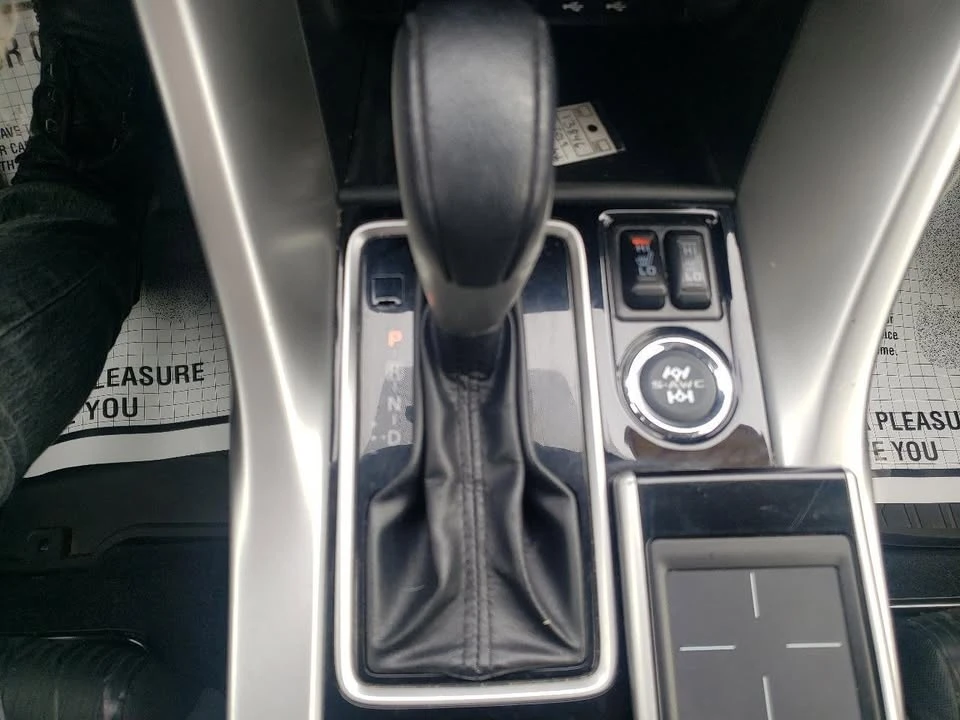 2019 Mitsubishi Eclipse Cross - Image 19 of 20