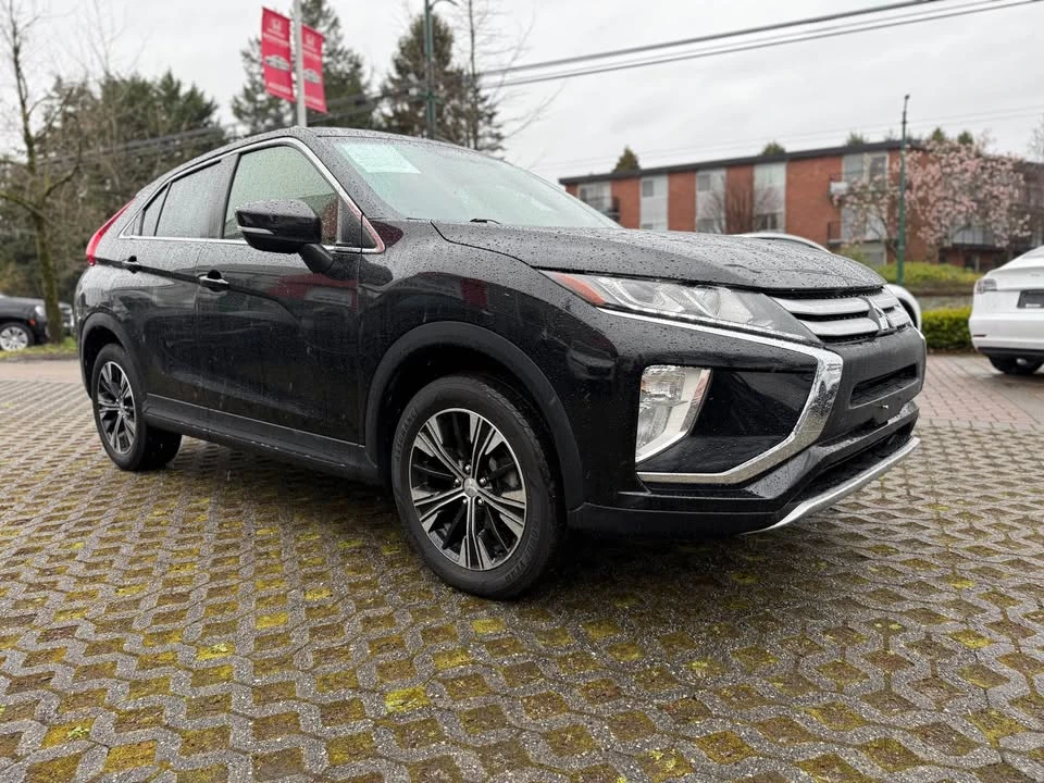 2019 Mitsubishi Eclipse Cross - Image 3 of 20