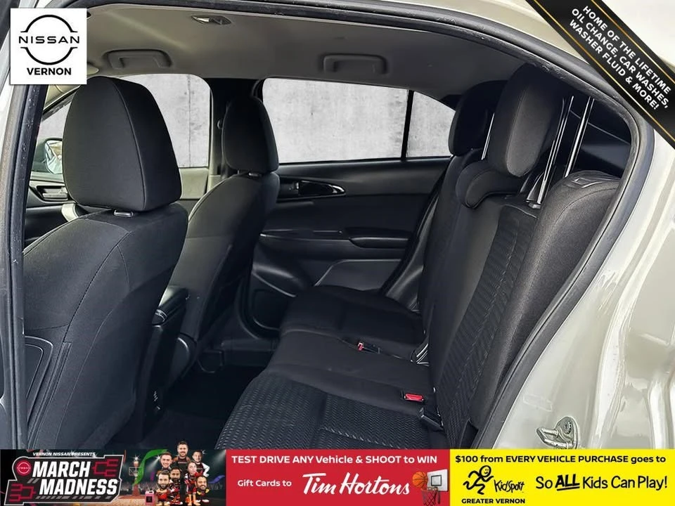 2019 Mitsubishi Eclipse Cross - Image 18 of 19