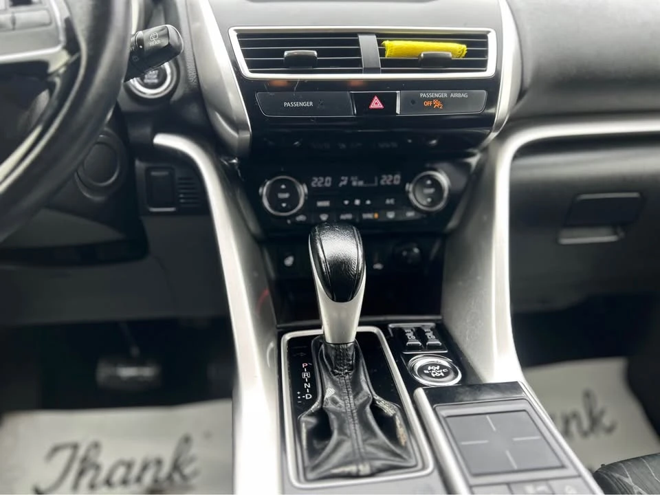 2019 Mitsubishi Eclipse Cross - Image 13 of 15