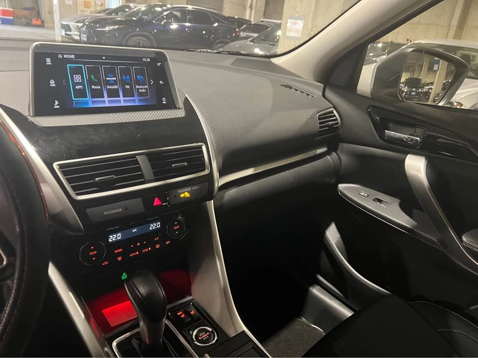2019 Mitsubishi Eclipse Cross - Image 12 of 18