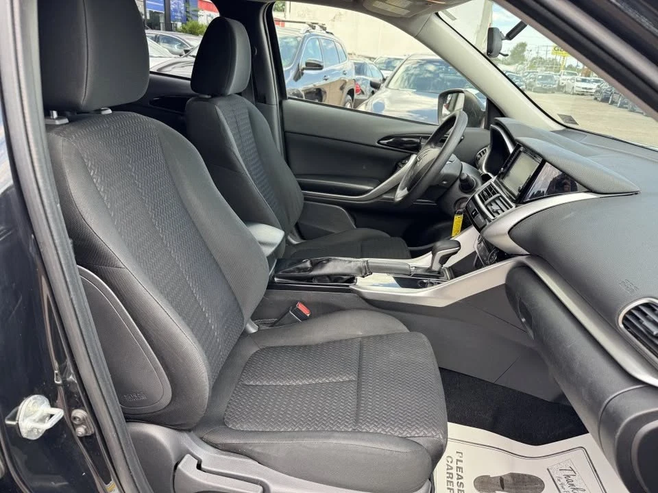 2019 Mitsubishi Eclipse Cross - Image 13 of 20