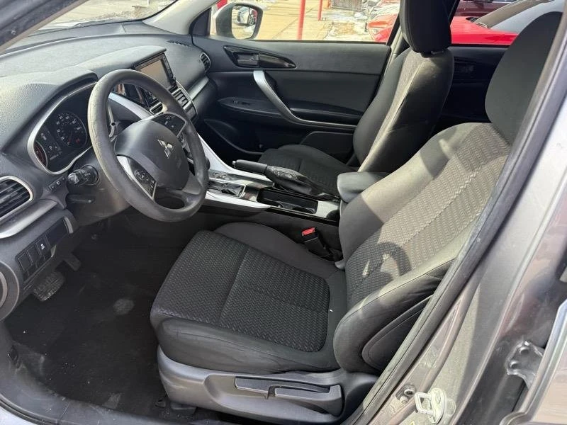 2019 Mitsubishi Eclipse Cross - Image 13 of 18