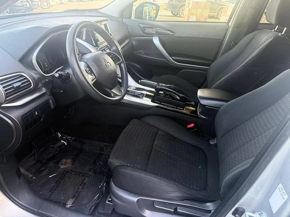 2019 Mitsubishi Eclipse Cross - Image 11 of 13