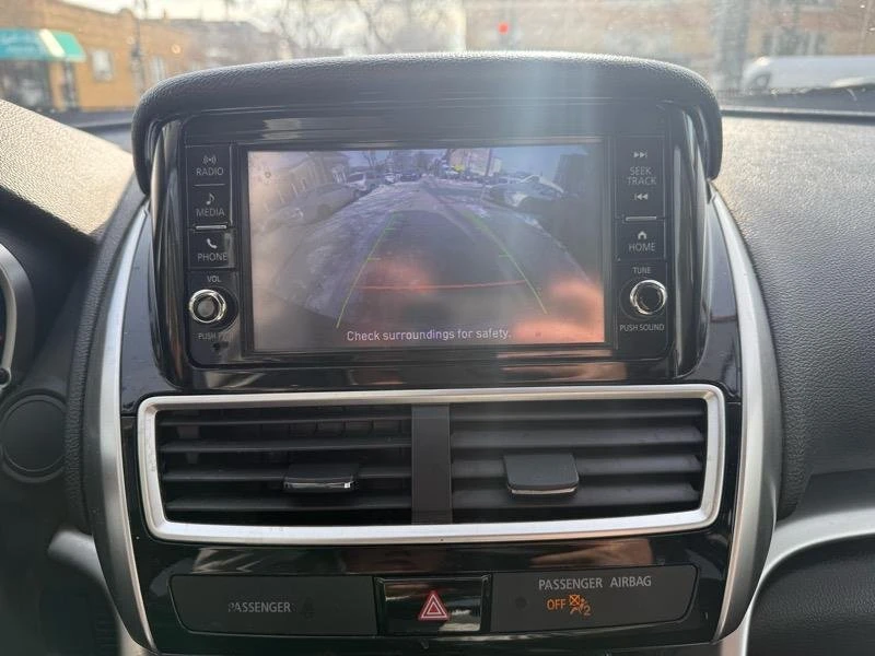 2019 Mitsubishi Eclipse Cross - Image 18 of 18