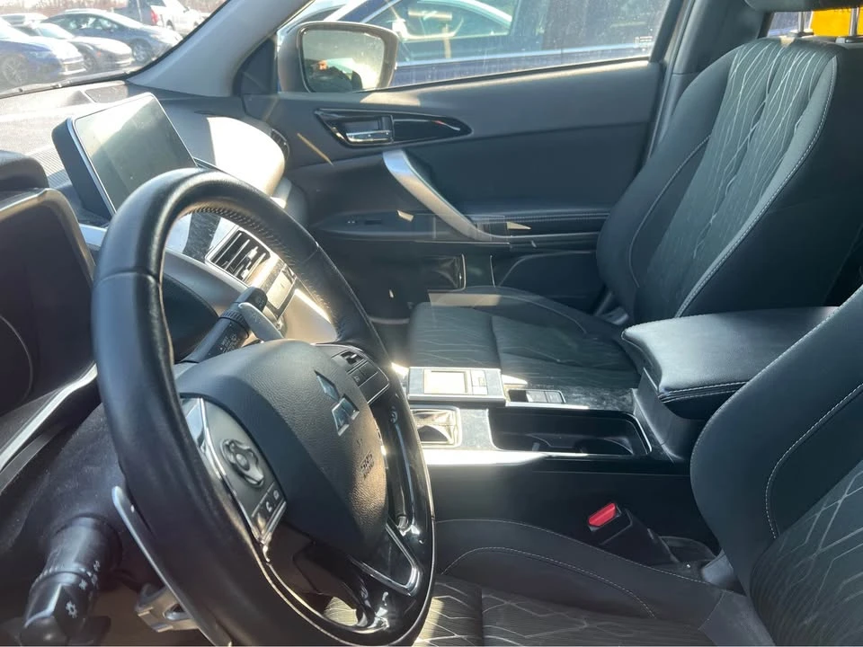 2019 Mitsubishi Eclipse Cross - Image 7 of 7