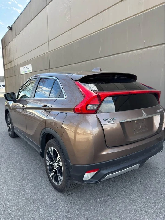 2019 Mitsubishi Eclipse Cross - Image 5 of 18