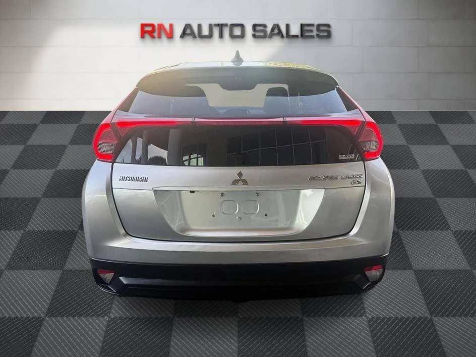 2019 Mitsubishi Eclipse Cross - Image 4 of 13
