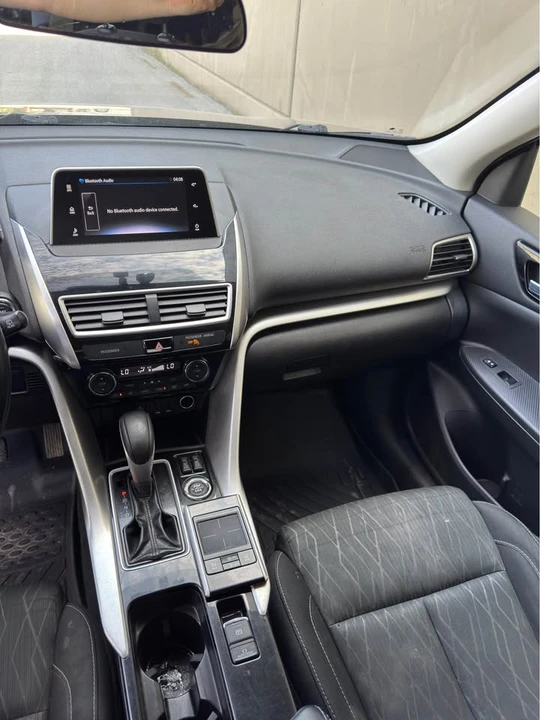 2019 Mitsubishi Eclipse Cross - Image 14 of 18