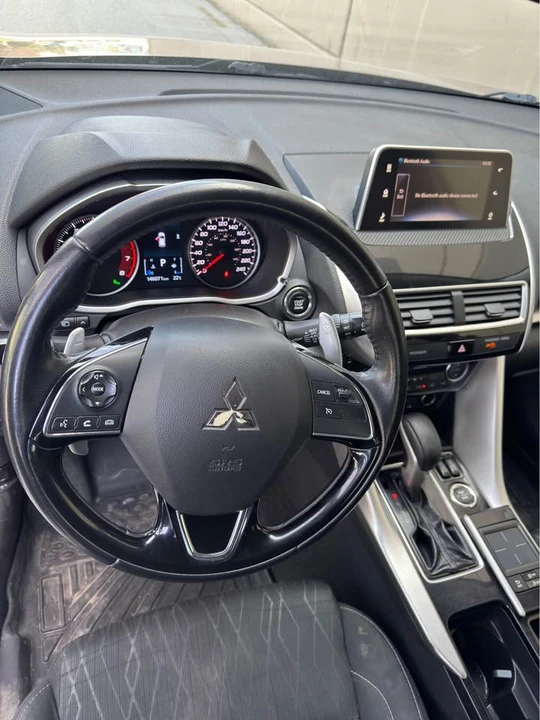 2019 Mitsubishi Eclipse Cross - Image 13 of 18