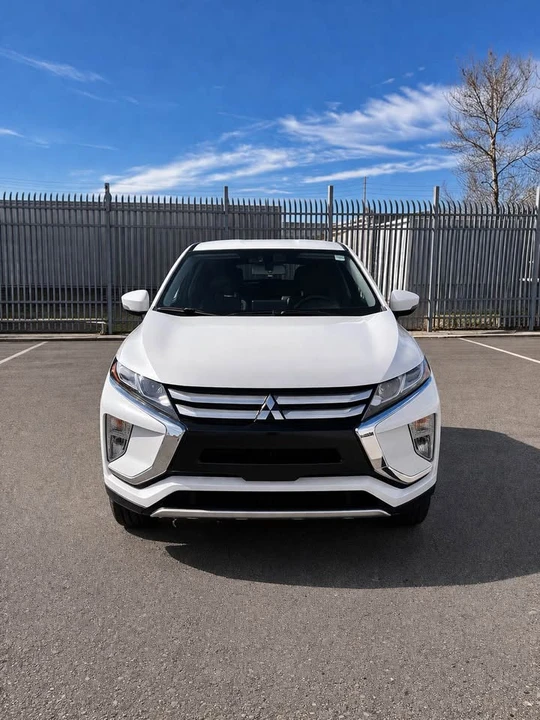 2019 Mitsubishi Eclipse Cross - Image 2 of 4