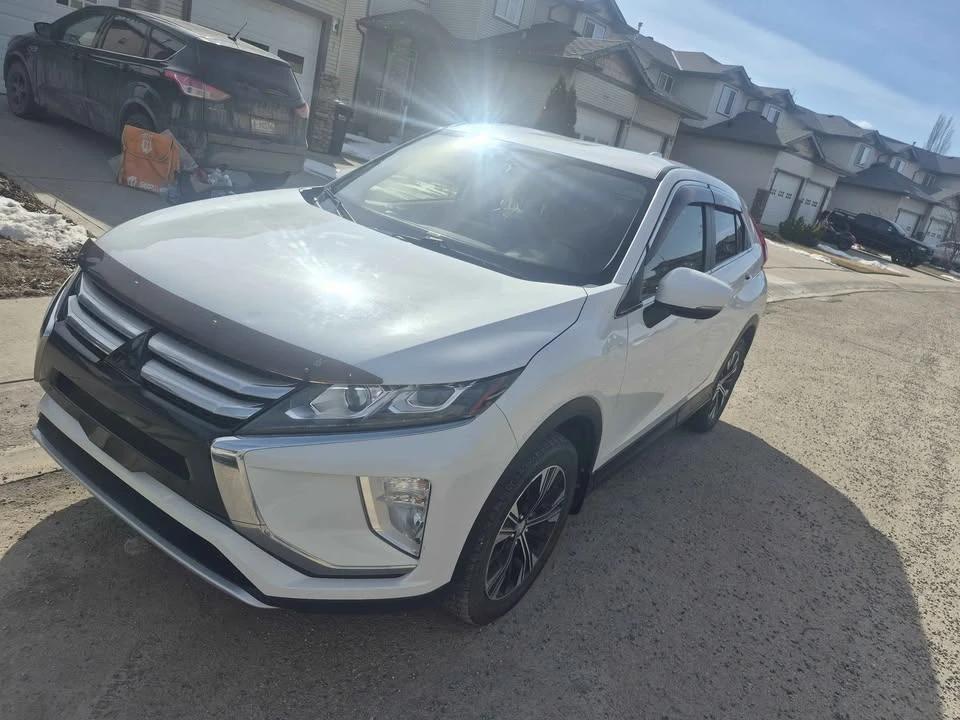2019 Mitsubishi Eclipse Cross - Image 3 of 11