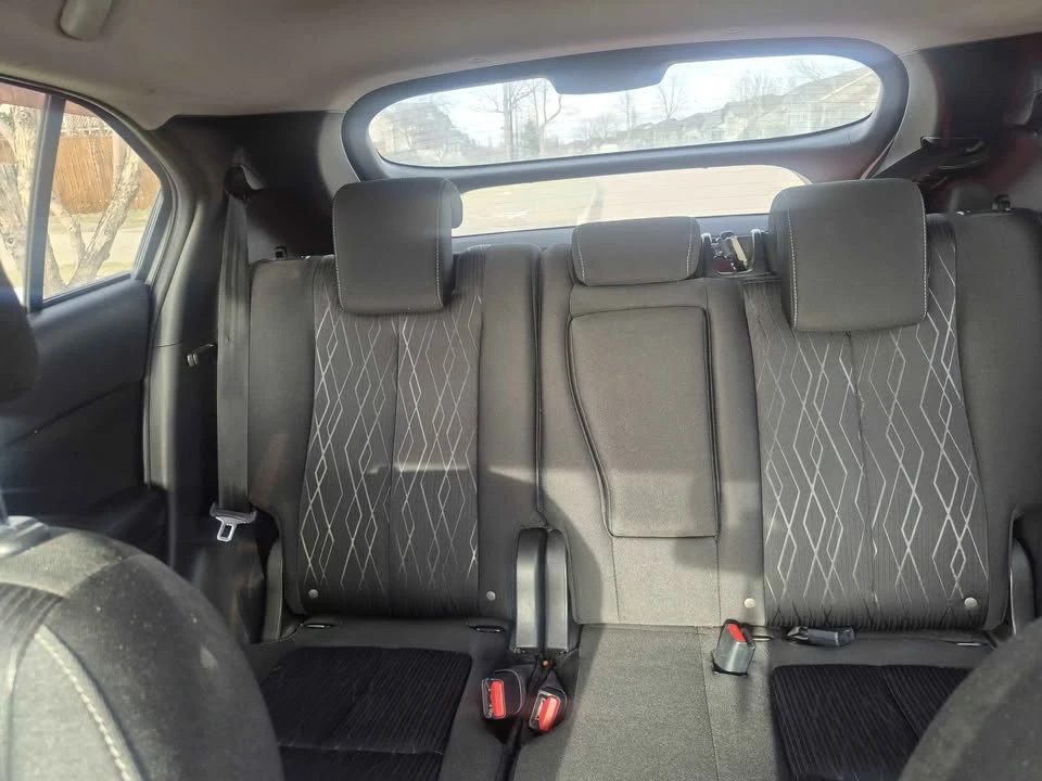 2019 Mitsubishi Eclipse Cross - Image 8 of 11