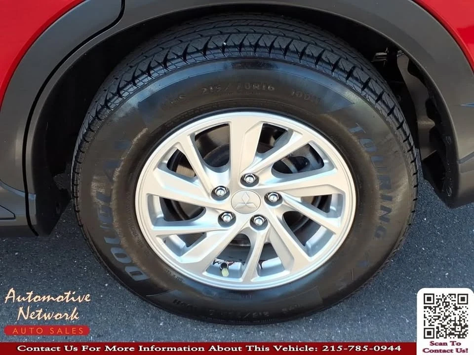 2019 Mitsubishi Eclipse Cross - Image 9 of 20