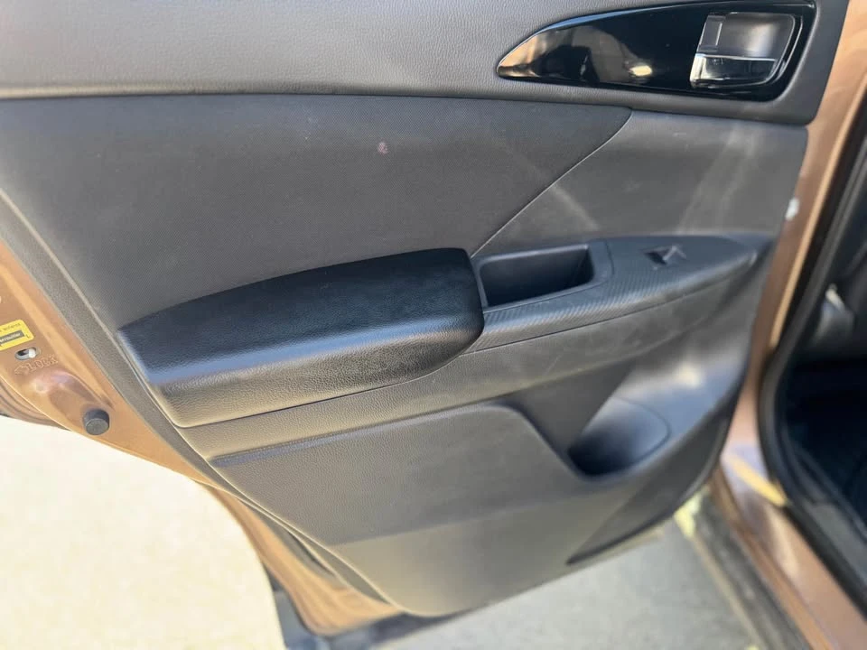 2019 Mitsubishi Eclipse Cross - Image 14 of 15