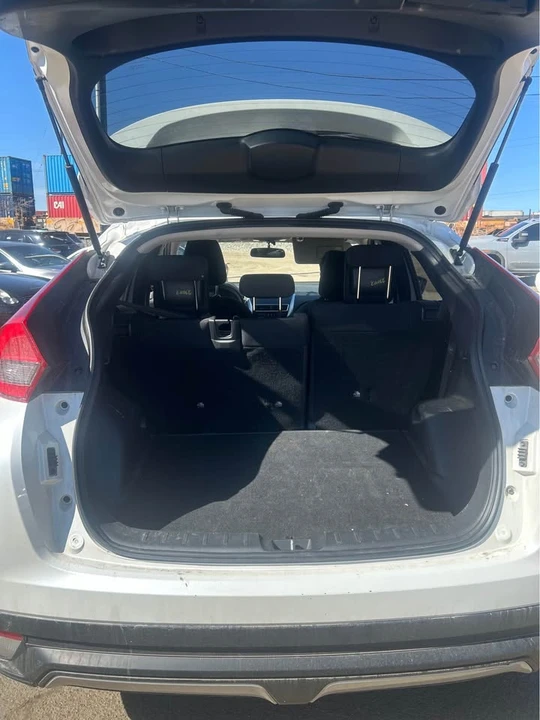 2019 Mitsubishi Eclipse Cross - Image 7 of 10