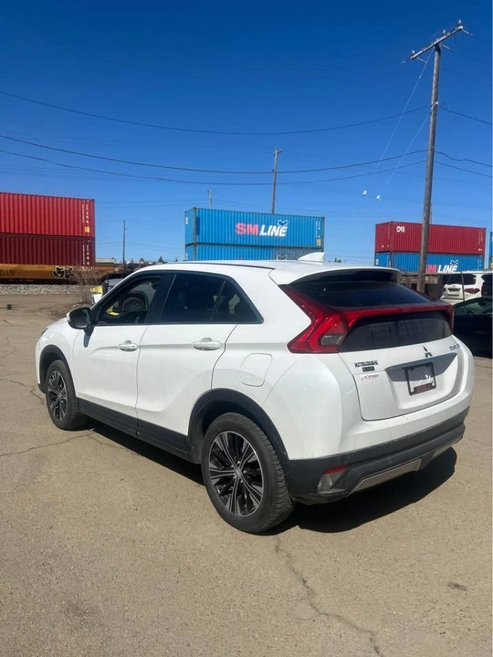 2019 Mitsubishi Eclipse Cross - Image 6 of 10