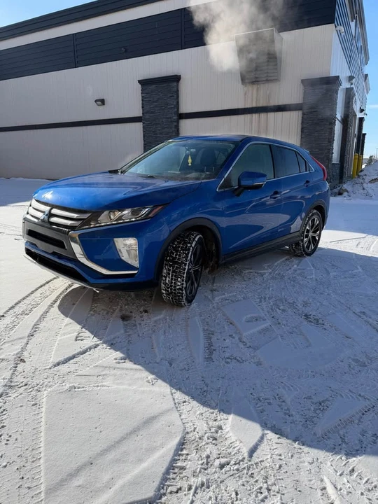 2019 Mitsubishi Eclipse Cross - Image 2 of 4