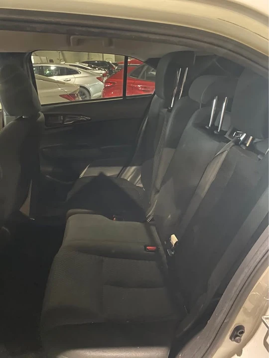 2019 Mitsubishi Eclipse Cross - Image 10 of 11