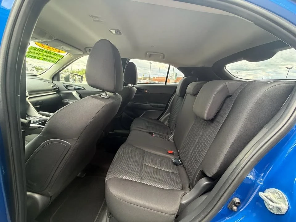2019 Mitsubishi Eclipse Cross - Image 13 of 20