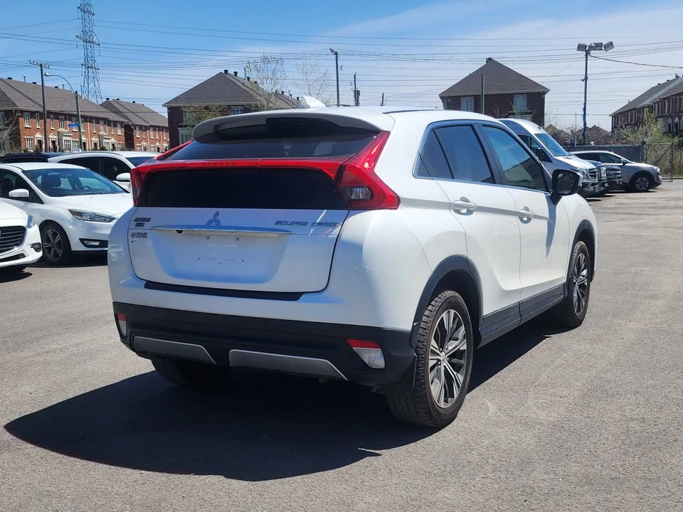 2019 Mitsubishi Eclipse Cross - Image 8 of 20