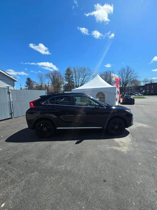 2019 Mitsubishi Eclipse Cross - Image 3 of 8