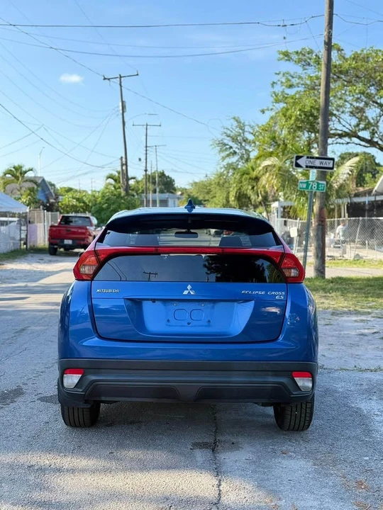 2019 Mitsubishi Eclipse Cross - Image 6 of 11