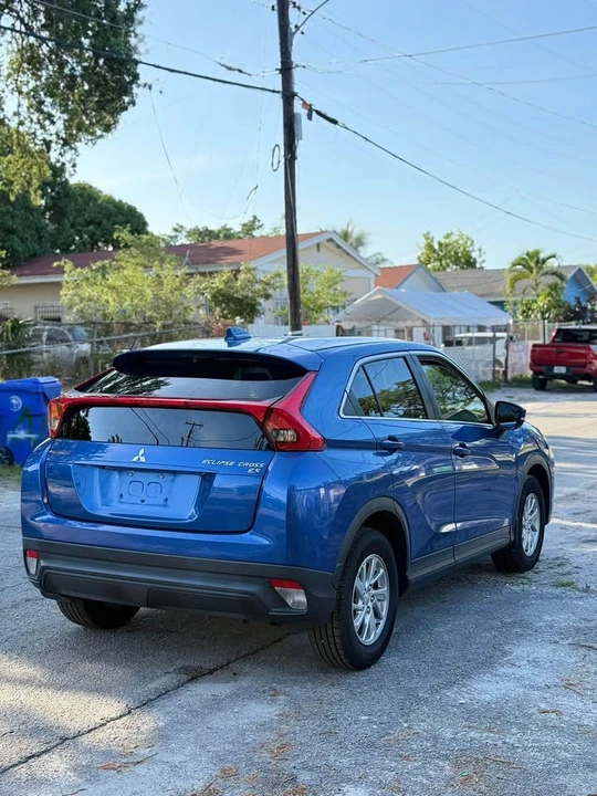 2019 Mitsubishi Eclipse Cross - Image 7 of 11