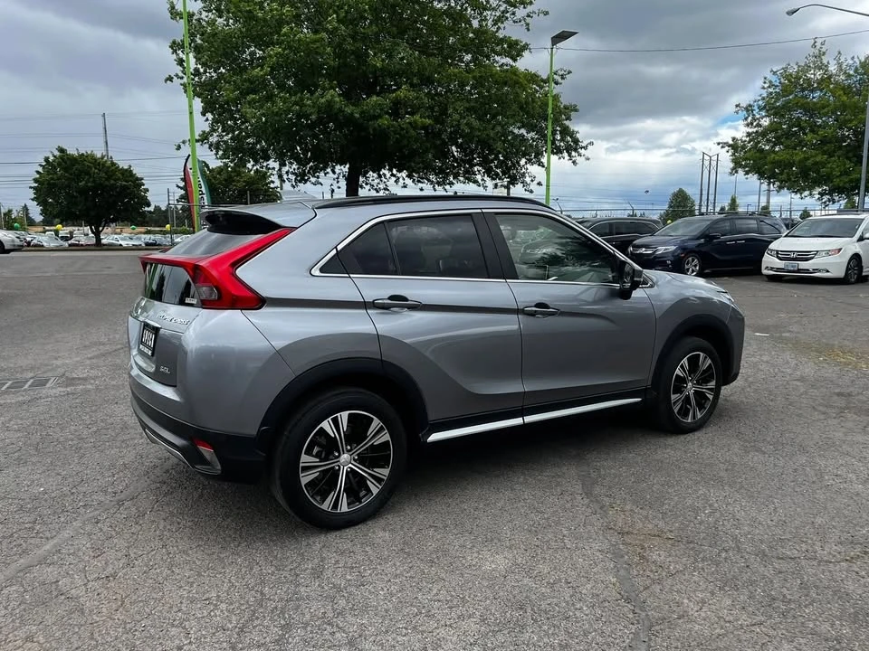 2019 Mitsubishi Eclipse Cross - Image 3 of 20