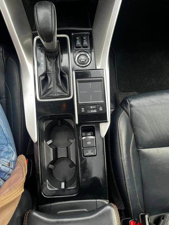 2019 Mitsubishi Eclipse Cross - Image 18 of 20