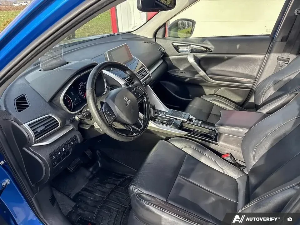 2019 Mitsubishi Eclipse Cross - Image 12 of 20