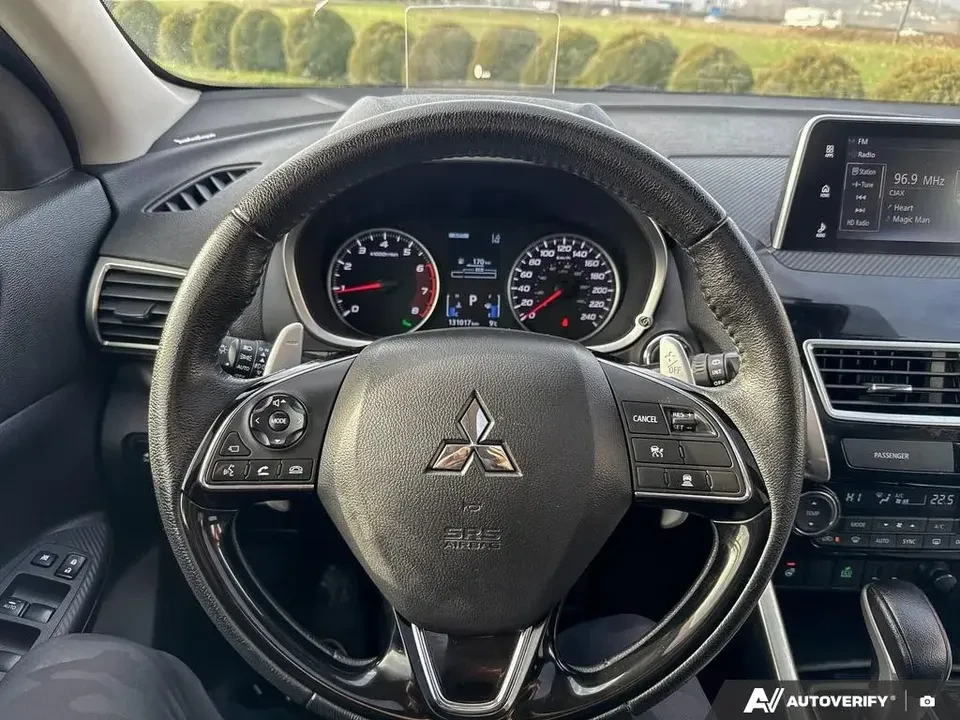 2019 Mitsubishi Eclipse Cross - Image 13 of 20
