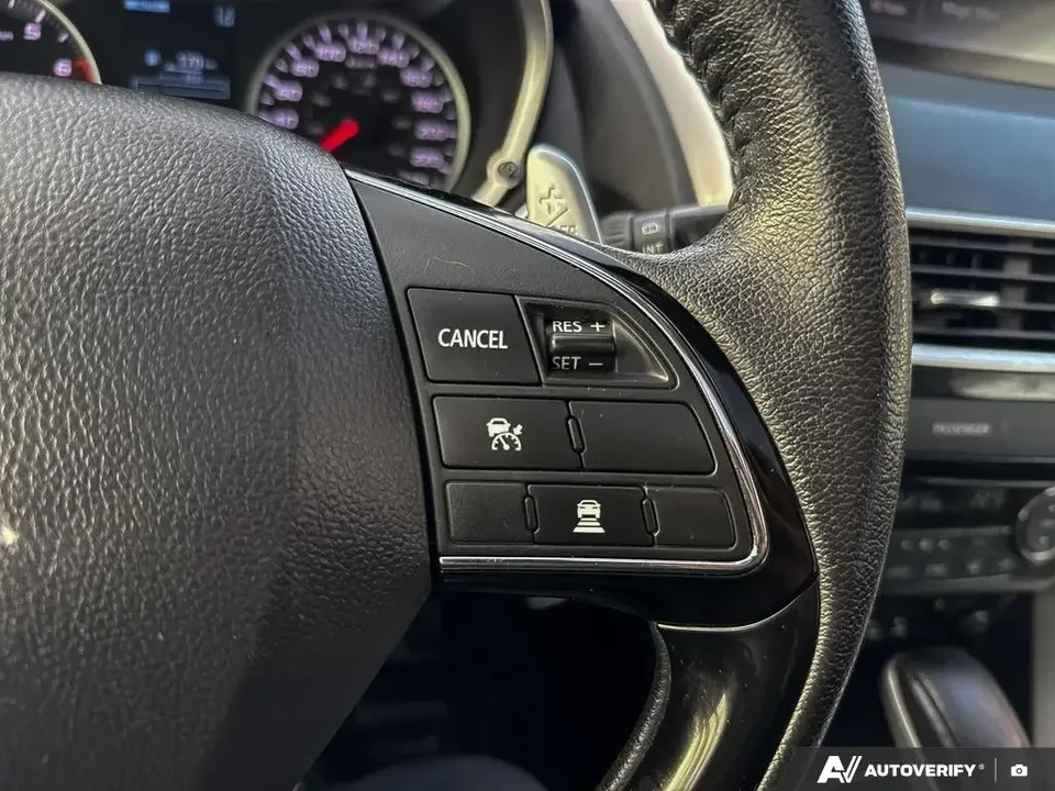 2019 Mitsubishi Eclipse Cross - Image 15 of 20