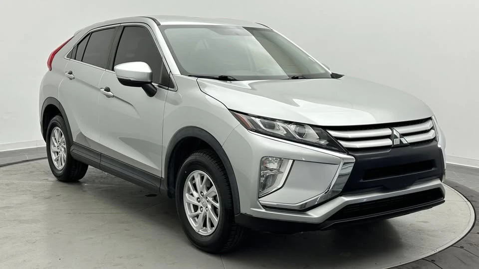 2019 Mitsubishi Eclipse Cross - Image 4 of 19