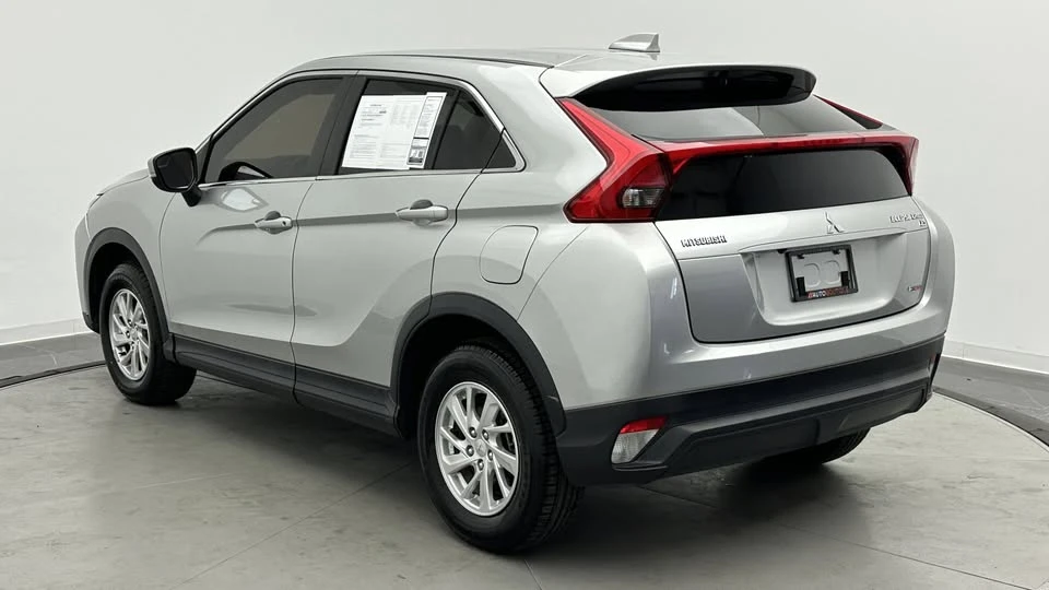 2019 Mitsubishi Eclipse Cross - Image 5 of 19