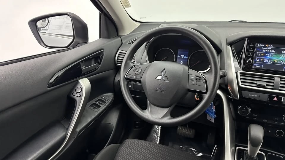 2019 Mitsubishi Eclipse Cross - Image 16 of 19