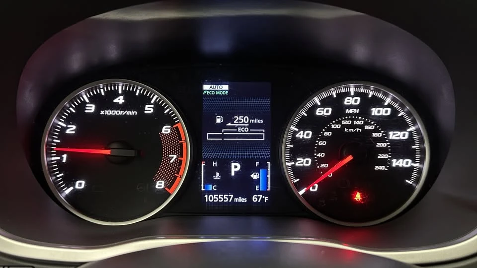 2019 Mitsubishi Eclipse Cross - Image 9 of 19
