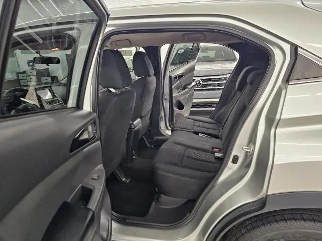 2019 Mitsubishi Eclipse Cross - Image 7 of 13