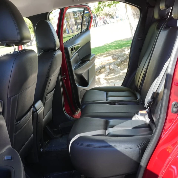 2019 Mitsubishi Eclipse Cross - Image 5 of 19