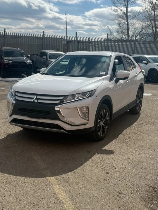 2019 Mitsubishi Eclipse Cross - Image 2 of 6