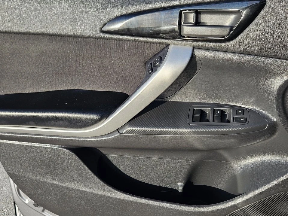 2019 Mitsubishi Eclipse Cross - Image 18 of 20