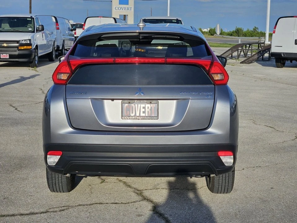 2019 Mitsubishi Eclipse Cross - Image 3 of 20