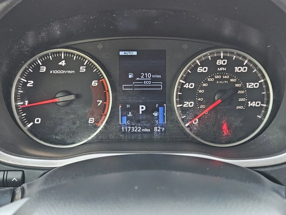 2019 Mitsubishi Eclipse Cross - Image 14 of 20